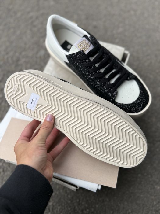 Кеди кросівки голден гуз golden goose gg кроссовки гуси со звездой женские с потертостями