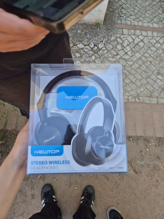 Fones wireless novos