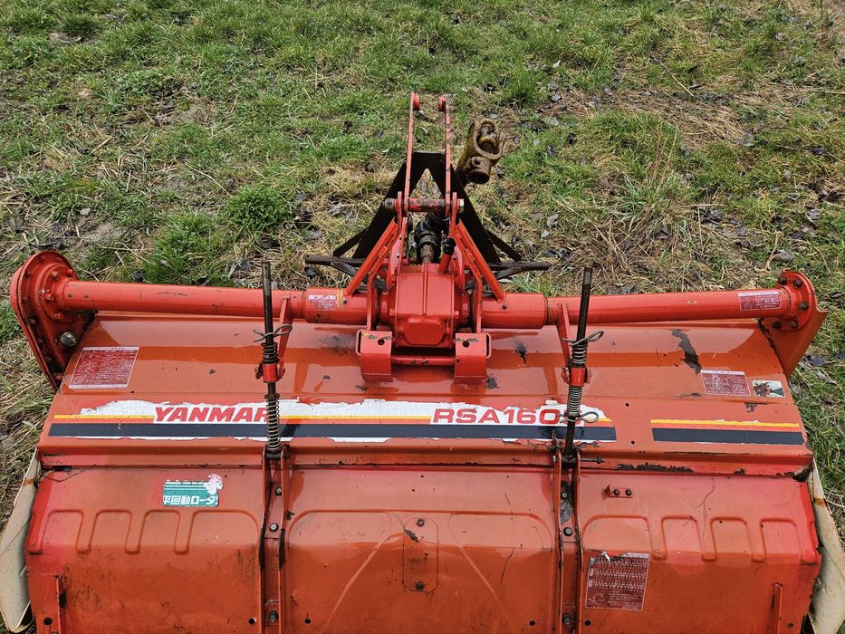 Glebogryzarka ciągnikowa