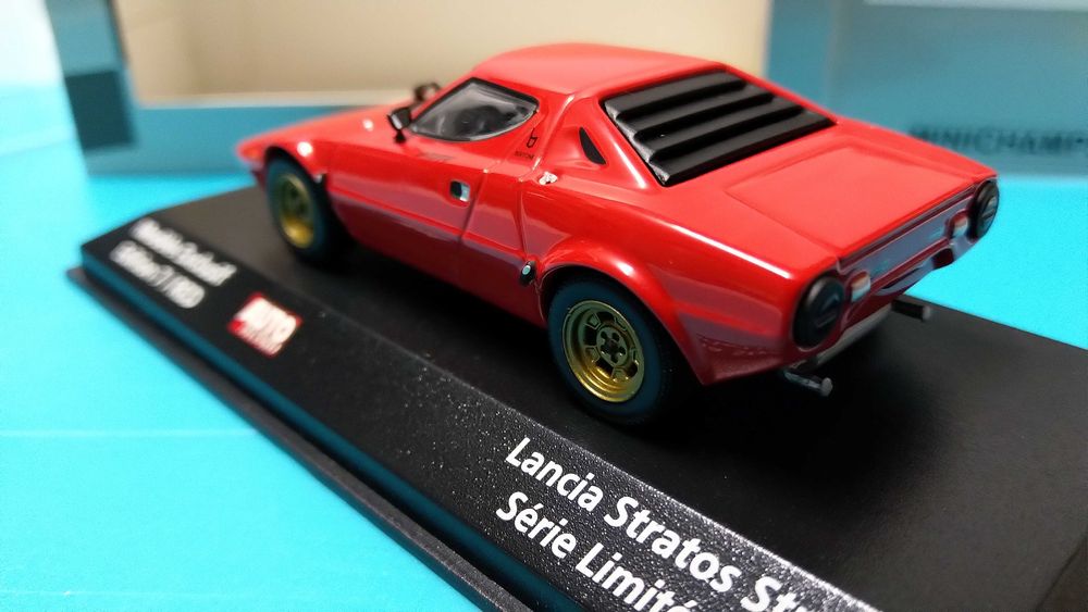 Lancia Stratos Stradale (1972/red) - Edição limitada Minichamps/AutoHebdo  escala 1/43