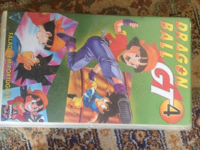 dvd e vhs com filmes e series