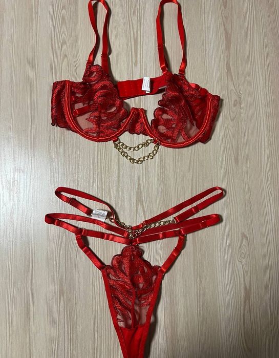 Комплект нижньої білизни