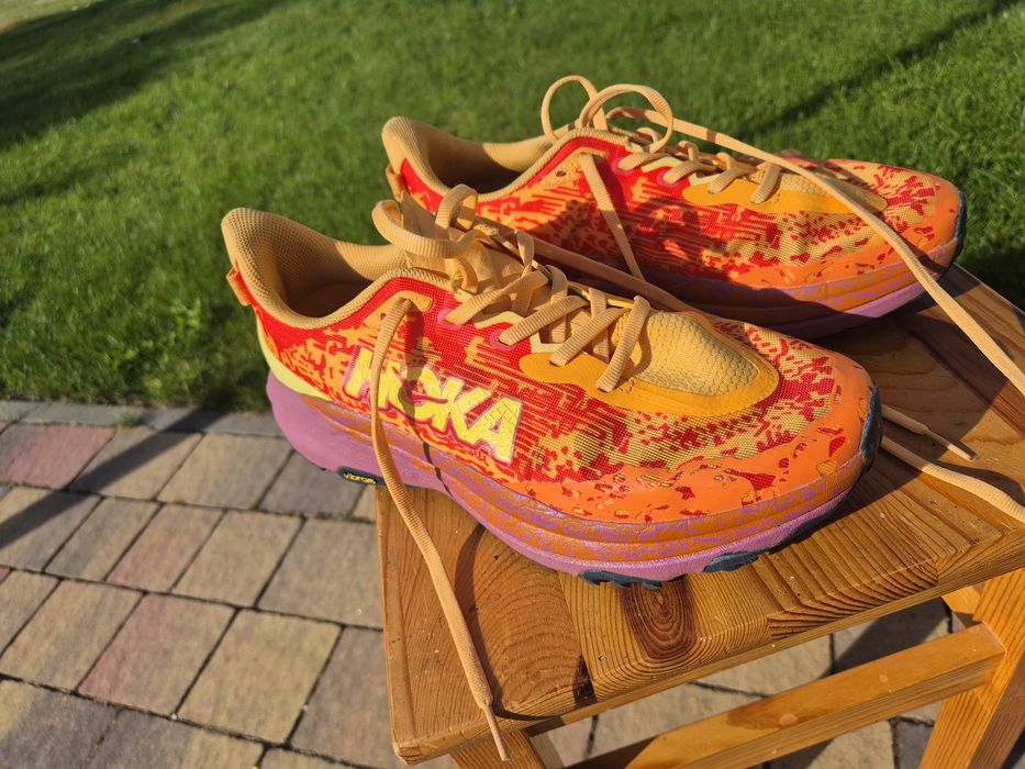 Hoka Speedgoat 6 40 2/4