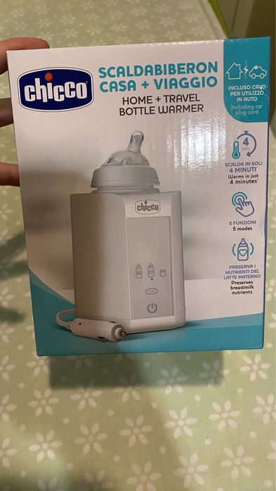 Aquecedor de biberões com tomada de casa e carro