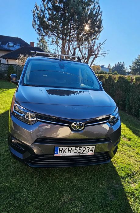 Toyota Proace City Long