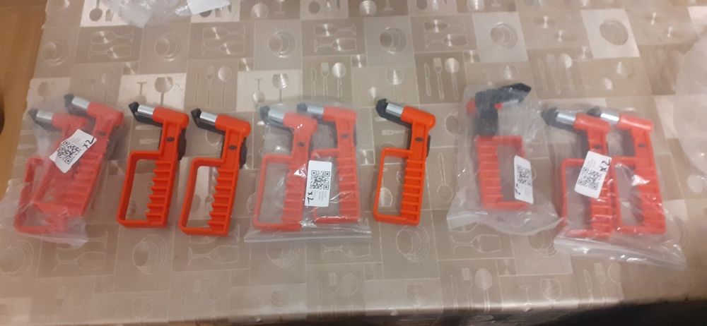 Аварійні молотки ціна 200грн за шт