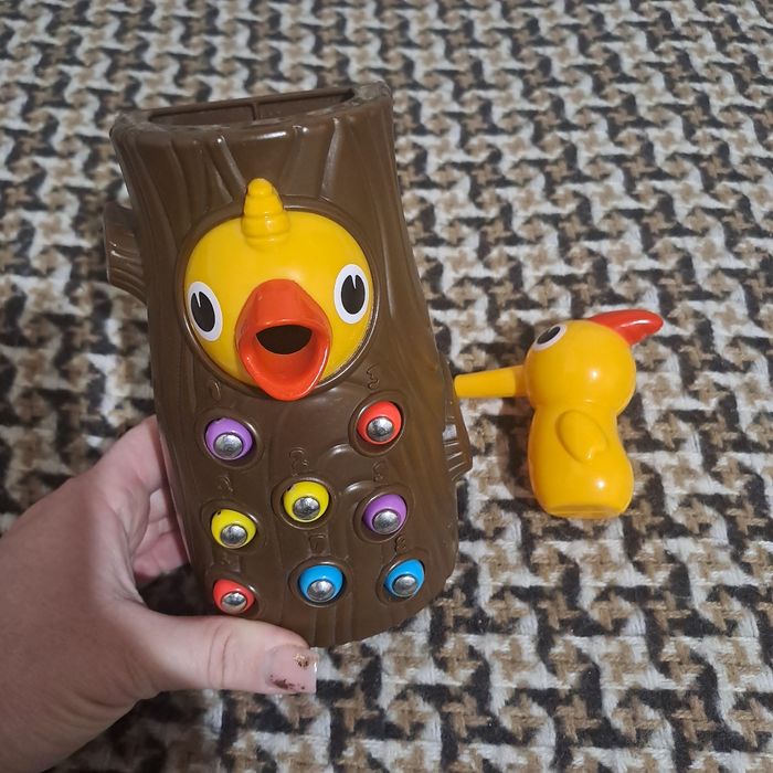 Магнітна гра "Нагодуй дятла "