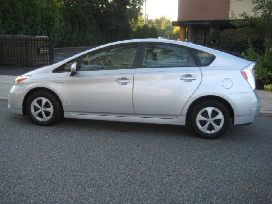 Toyota Prius      2013