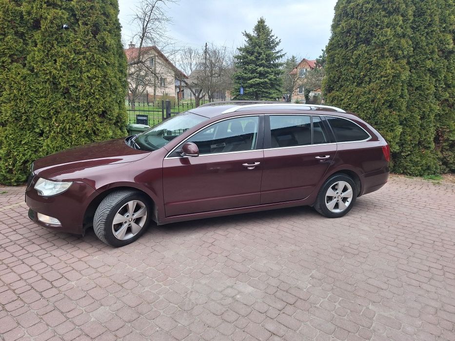 Oryginalna -Skoda Superb