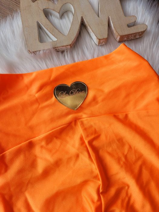 Leginsy La diva Lycra pomarańcz klamra polski producnt