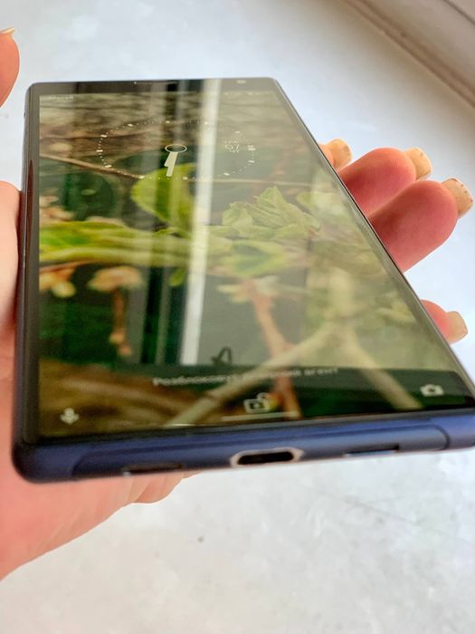 Sony Xperia 10 plus 2 sim гарний стан Android 10