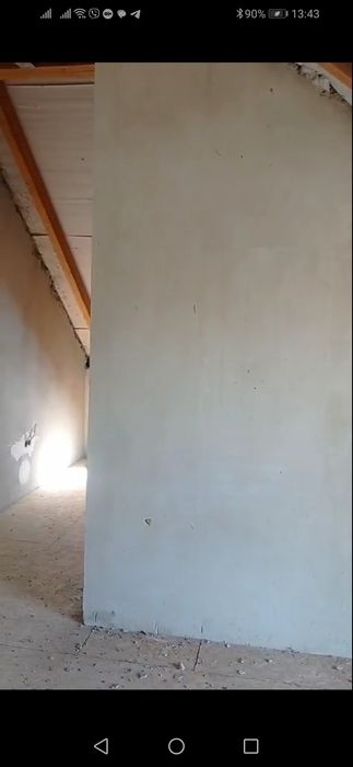 Продається добротній будинок недалеко від міста