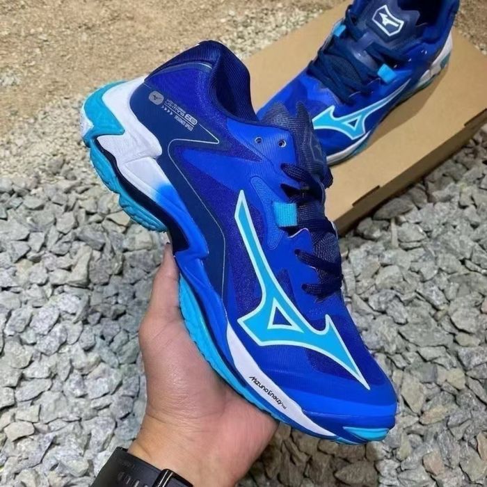 Волейбольні кросівки Mizuno Wave Lightning Z8