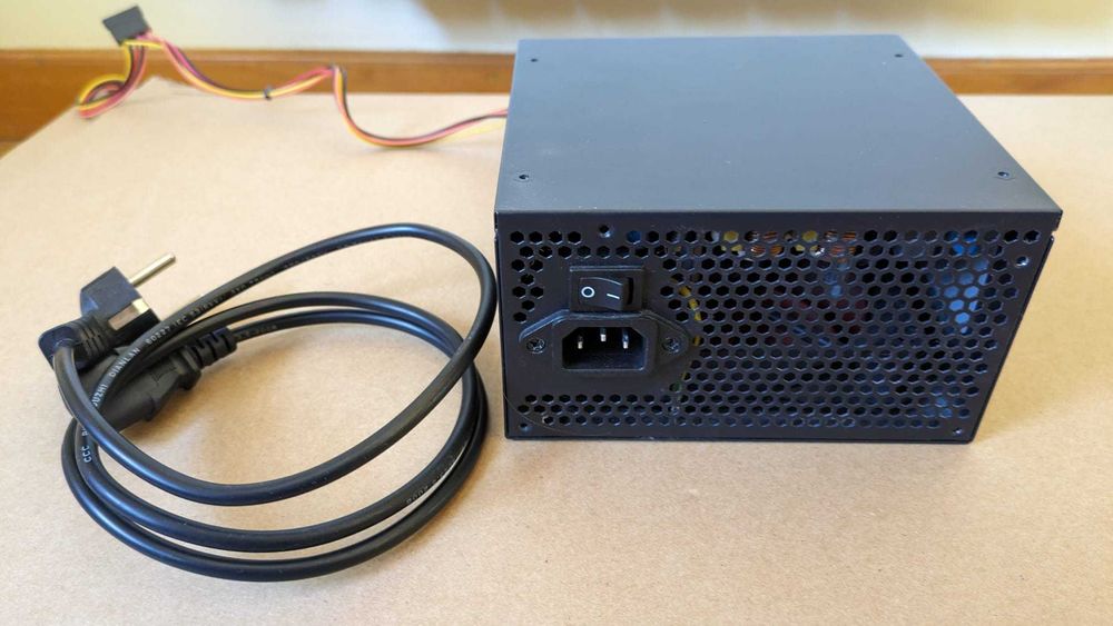 Fonte alimentação Mars Gaming MBP 650W 80 PLUS BRONZE - MPB650