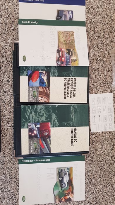 Vendo pasta com manuais freelander em português.