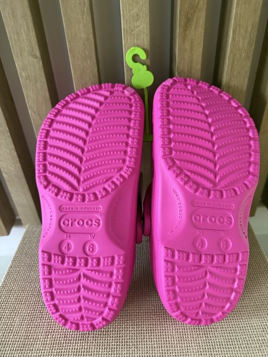 Klapki damskie Crocs Classic r. 36-37 m4/w6 Nowe Różowe modne