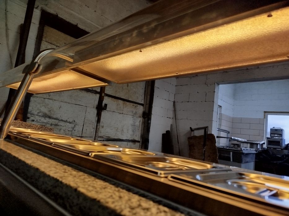 Холодильний стіл (саладетта) для піци,суші 230см.