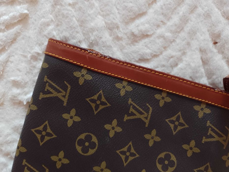 Louis Vuitton/ Brązowa, duża torebka listonoszka