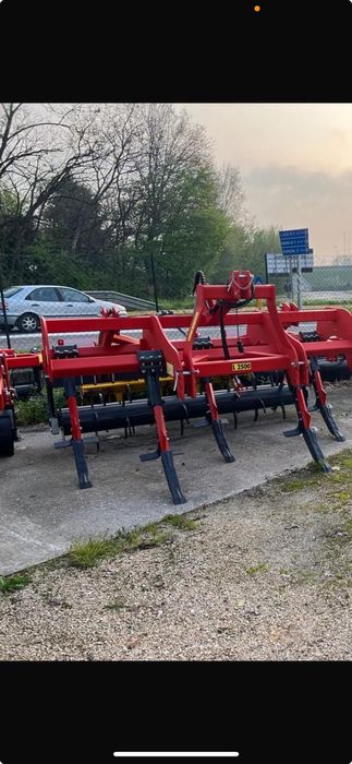 підгрунтовий розпушувач. Культиватор.