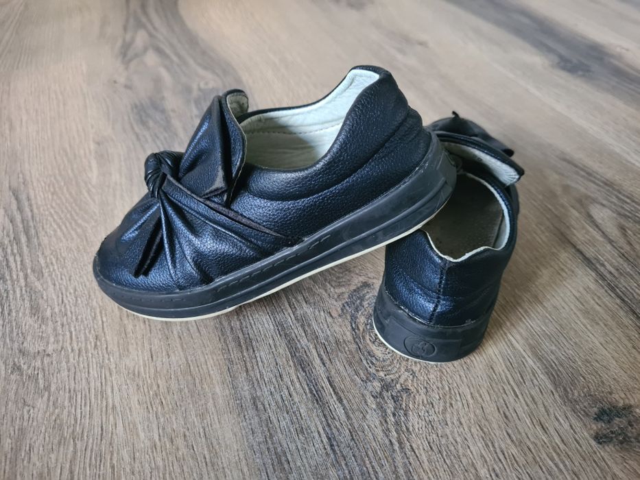 Туфлі для дівчинки