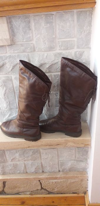 KozakiSkórzaneNaSzersząNogę