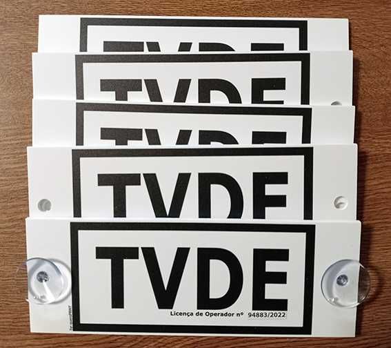 Placa TVDE em PVC + Ventosas