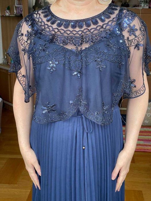 Мереживна шаль прикраса