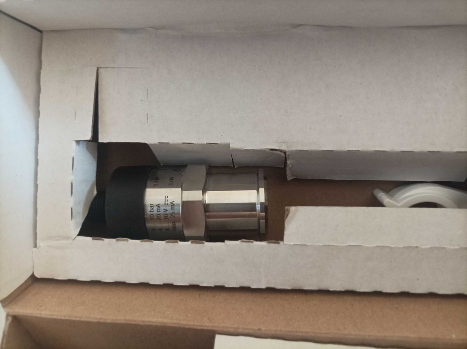 Przetwornik ciśnienia festo 0-10 bar sptw-p10r-g14-a-m12