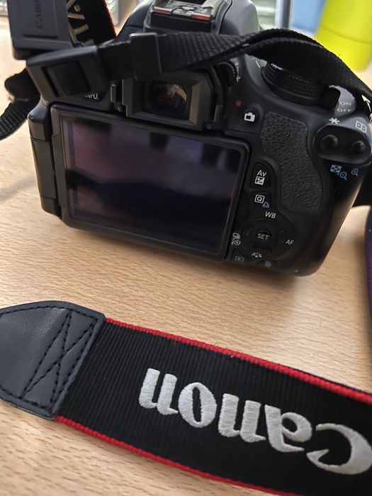 Canon 600D em bom estado