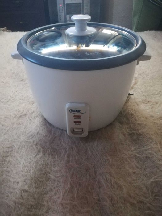 Panela elétrica de marca