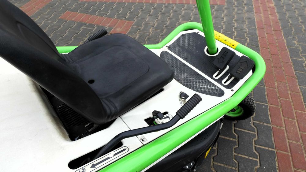 Traktorek kosiarka ETESIA Bahia HONDA (260204.6) - Baras