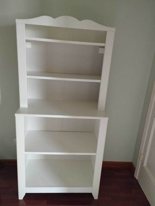 Estante IKEA Hensvik