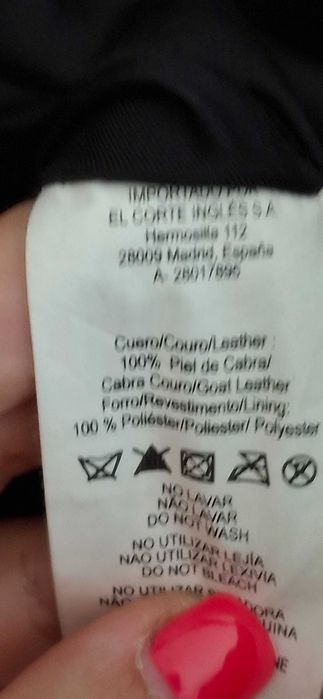 Mala de pele castanha