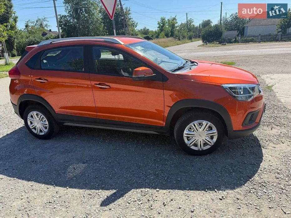 Chery   Tiggo  2