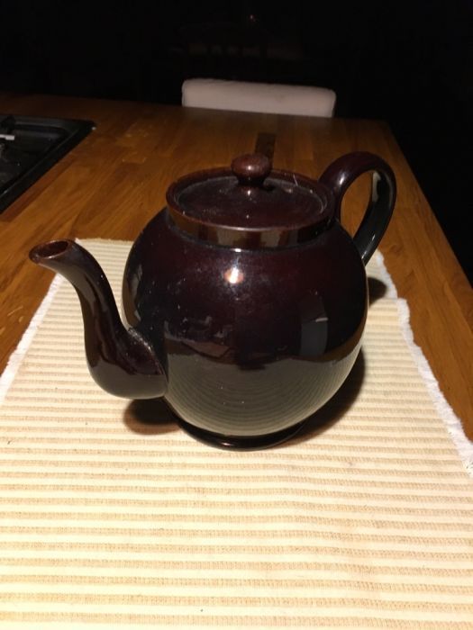 Bule de grandes dimensões