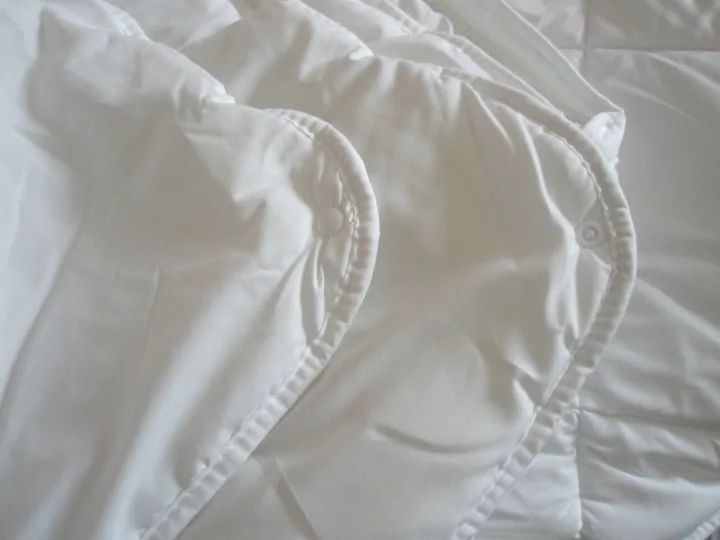 Ковдра  одеяло ТЕП 4 сезони подвійна,стьобана на кнопках зима лето