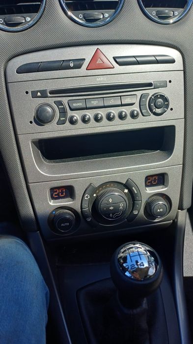 Peugeot 308 HDI Exclusive.