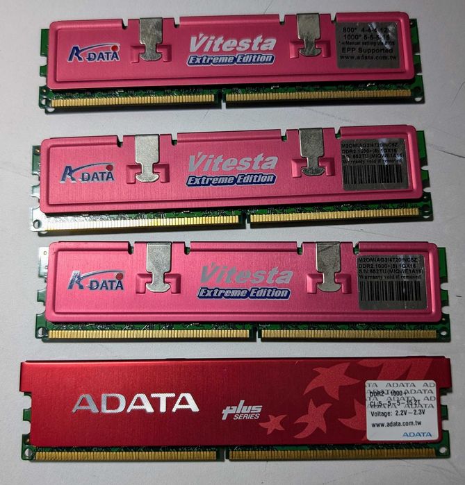 Memórias A-DATA DDR2 1000+ 4GB Vitesta Extreme Edition