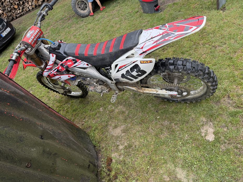 Honda.  CRF 450