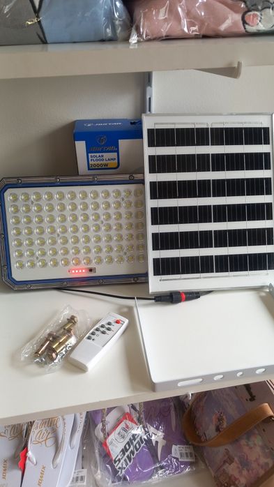 Foco solar 2000W