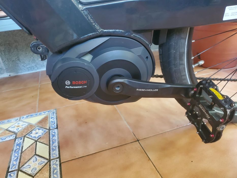 Bicicleta elétrica 45 km/h Riesen&Müller