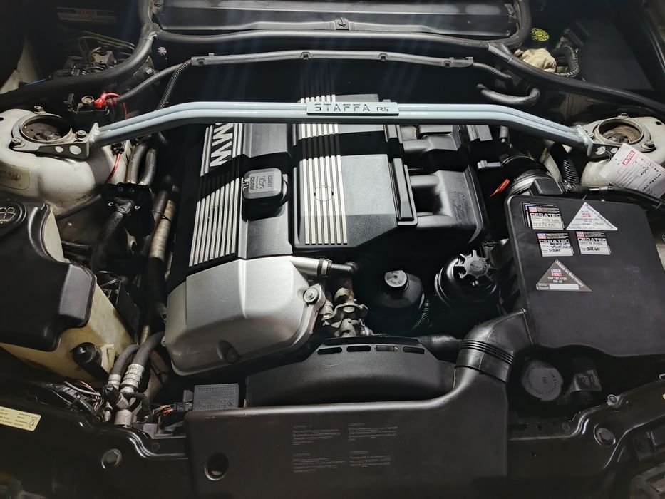 Bmw e46 330xi lpg automat 4x4 garazowany