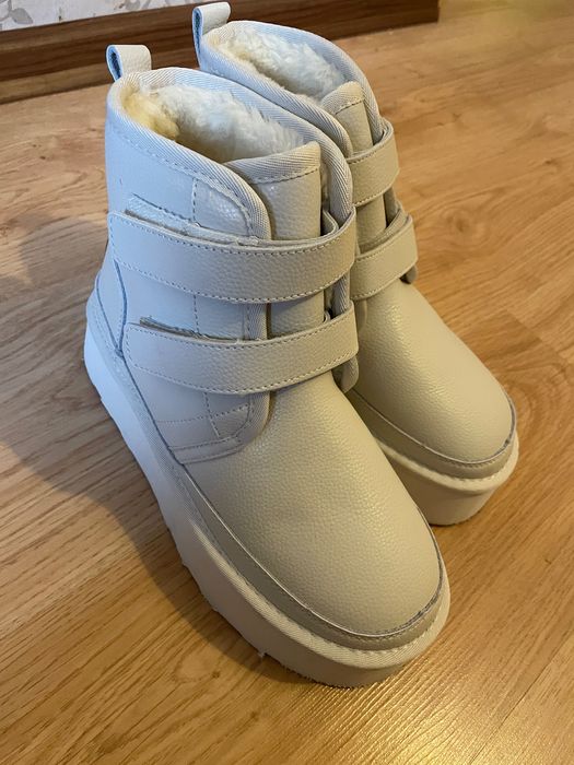 ботінкі, уггі на ліпучках 39 р.