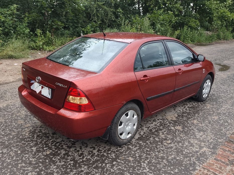 Toyota Corolla E12