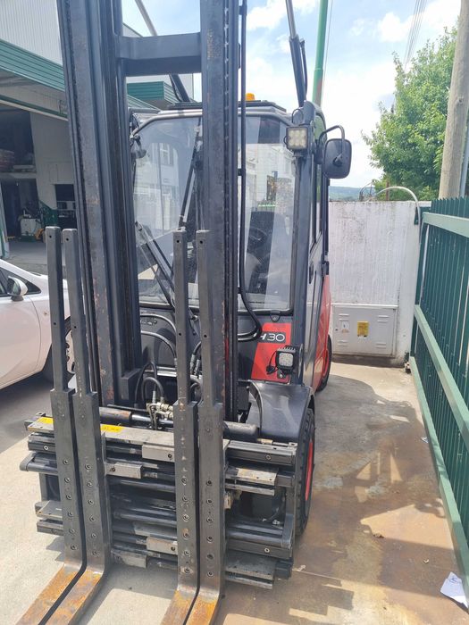 Empilhador LINDE 3ton diesel como novo