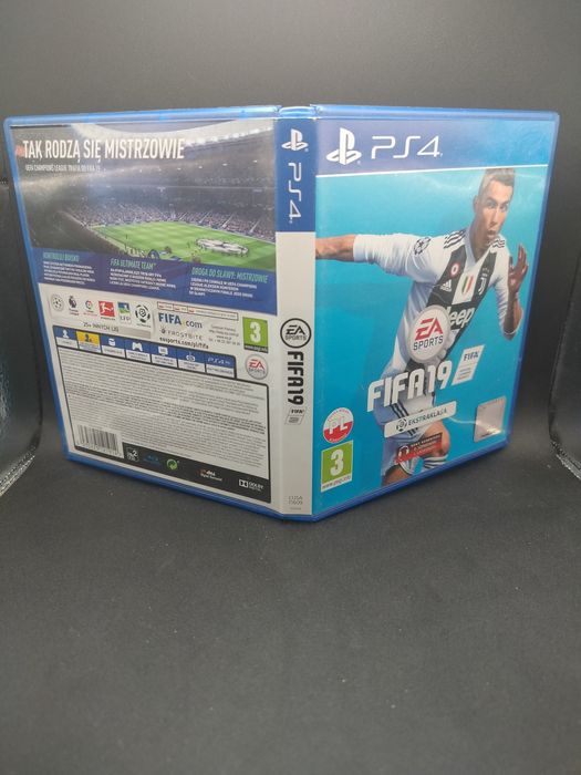 Gra FIFA 19 na ps4
