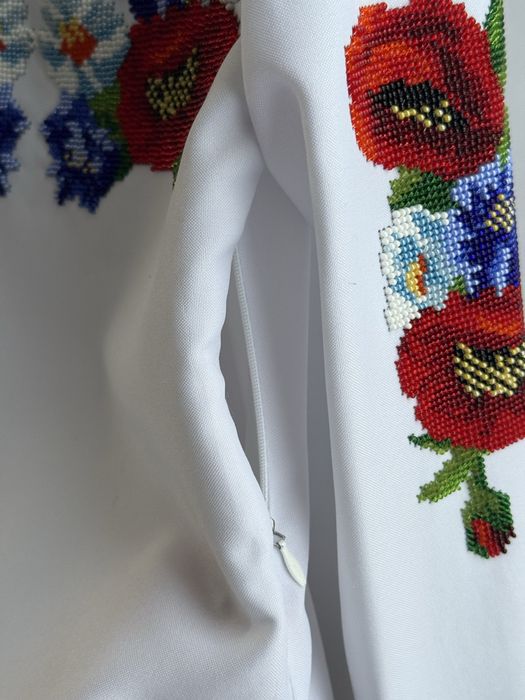 Вишиванка сорочка вишита бісером блуза