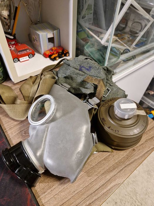 Maska przeciwgazowa MC-1 (komplet, jak nowy) - polski demobil