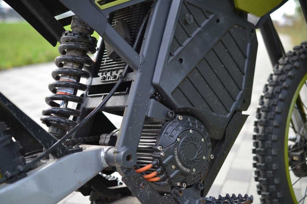 Електромотоцикл FORTE EM22-6 (72V 2900W)
