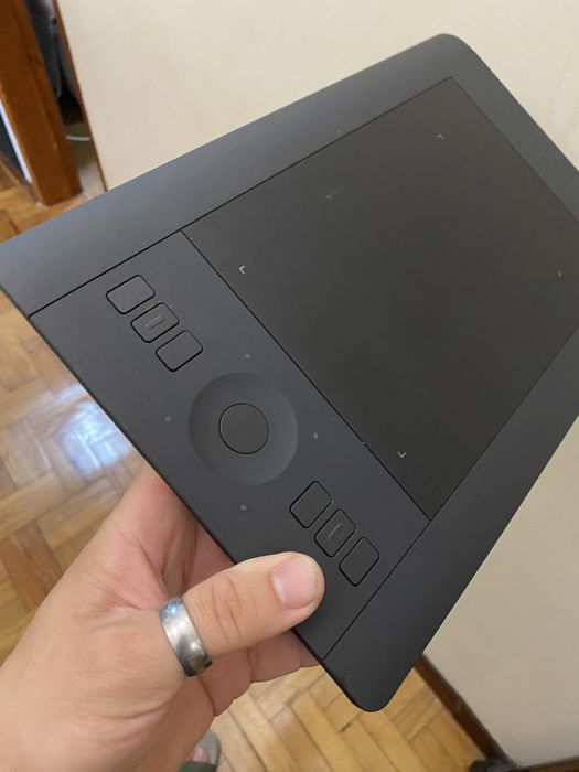 Wacom Intuos Pro464216295798876164